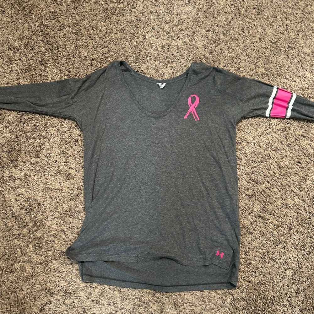 Under Armour Breast Cancer Awareness Long Sleeve Size XS